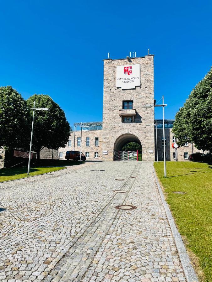 "Glueck Auf" Lichtdurchflutete Schicke Ferienwohnung In Zwickau Esterno foto